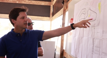 Daniel Vilela vistoria obras do Autódromo de Goiânia